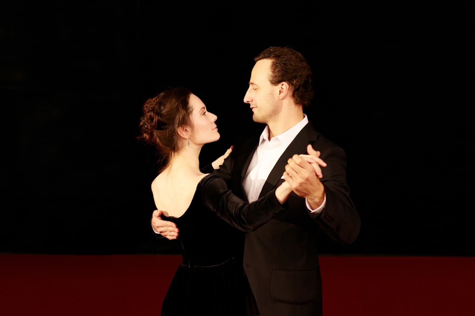 Каренина (Театр на Таганке)