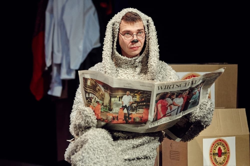 Трое в лодке, не считая собаки (Глобус)