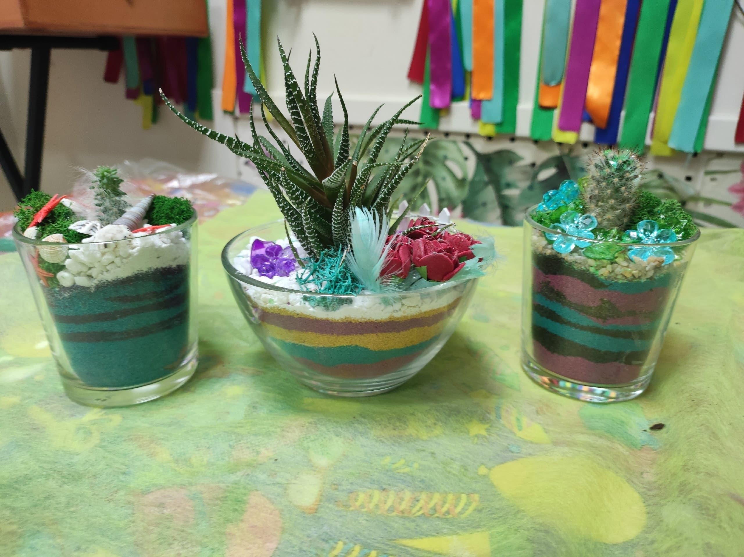 Создание мини-флорариума с песочной церемонией (Арт-студия в Фокусе)