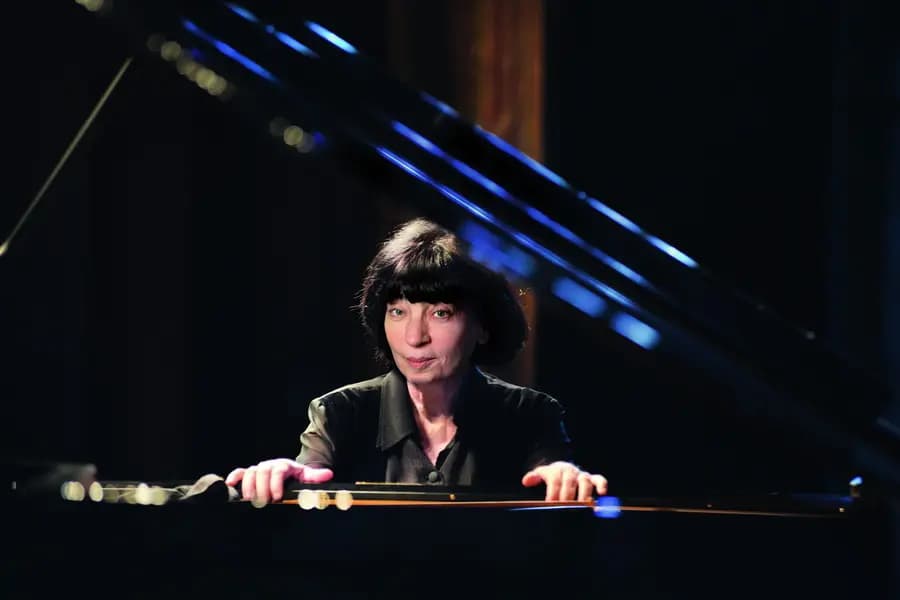 Элисо Вирсаладзе (Концертный зал им. Чайковского)