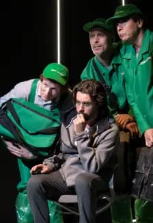 Серёжа очень тупой