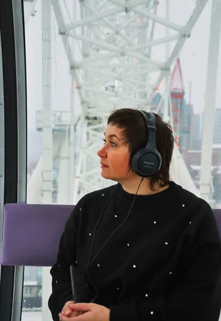 Слегка касаться земли