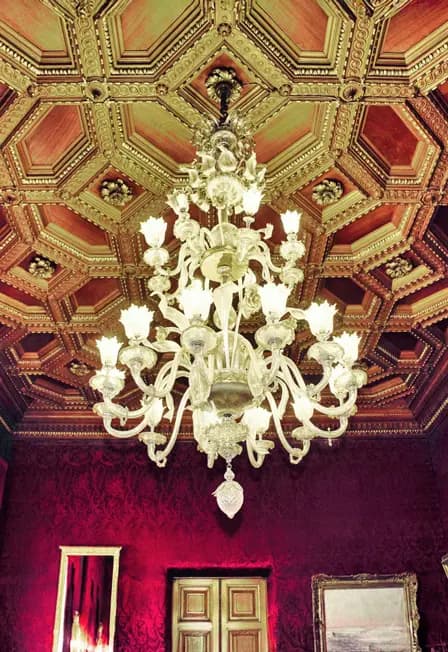 Владимирский дворец: тайны и роскошь дворца Великого князя