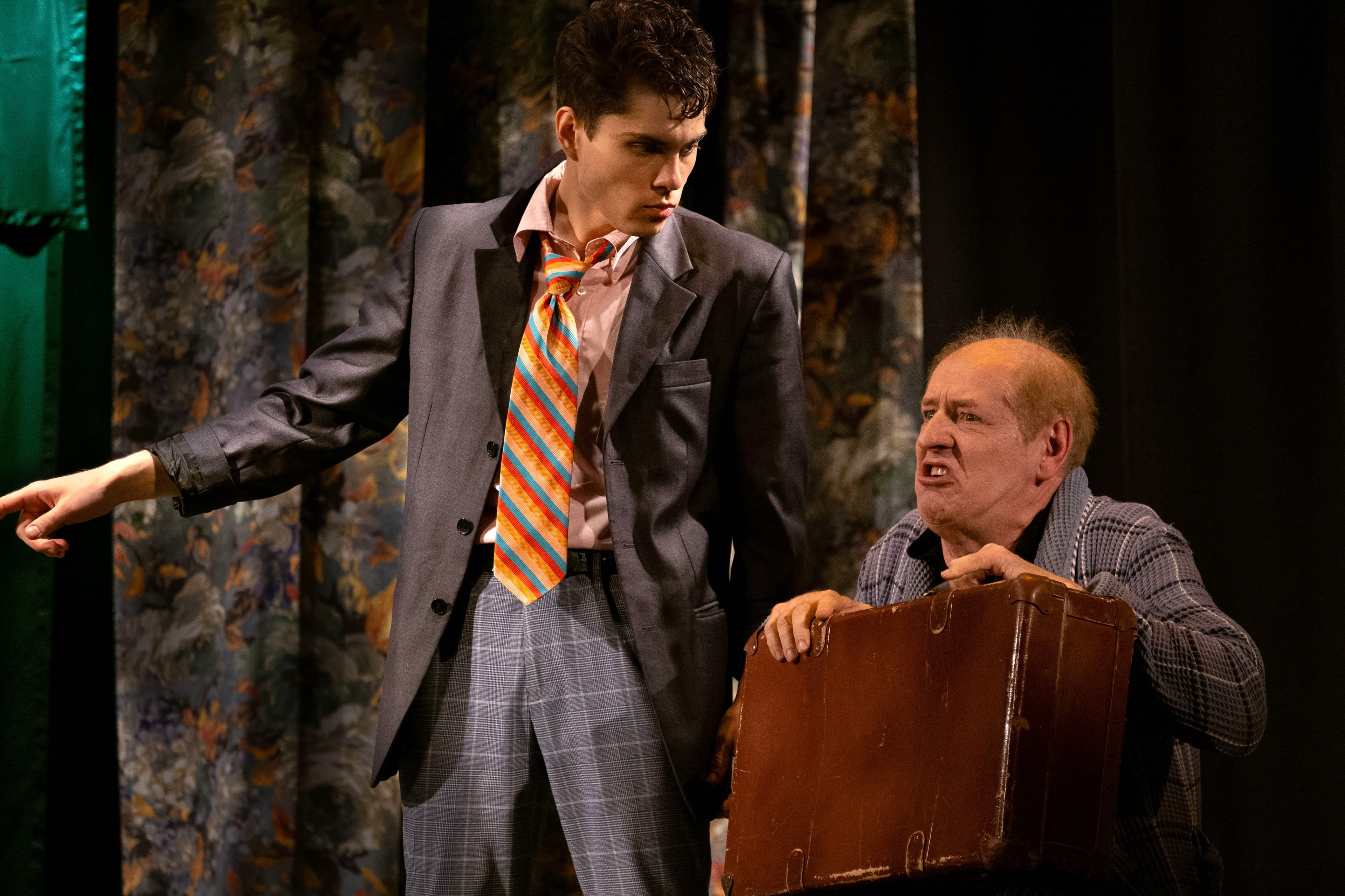 Весь мир сошёл с ума (Дом актёра Санкт-Петербургского отделения СТД РФ)