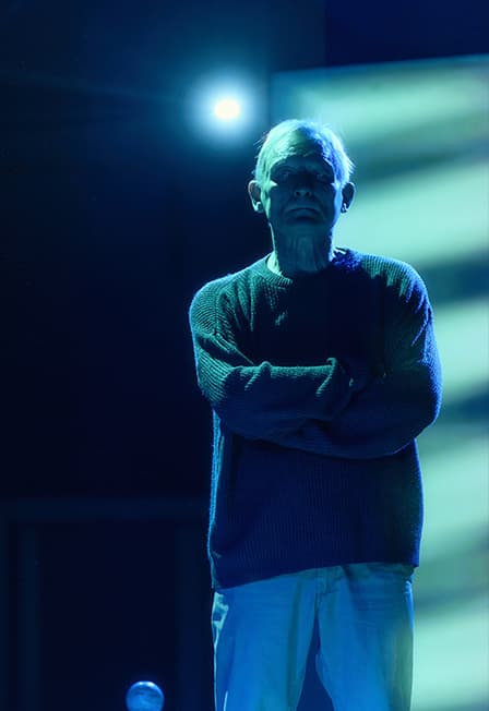 Тихий шорох уходящих шагов