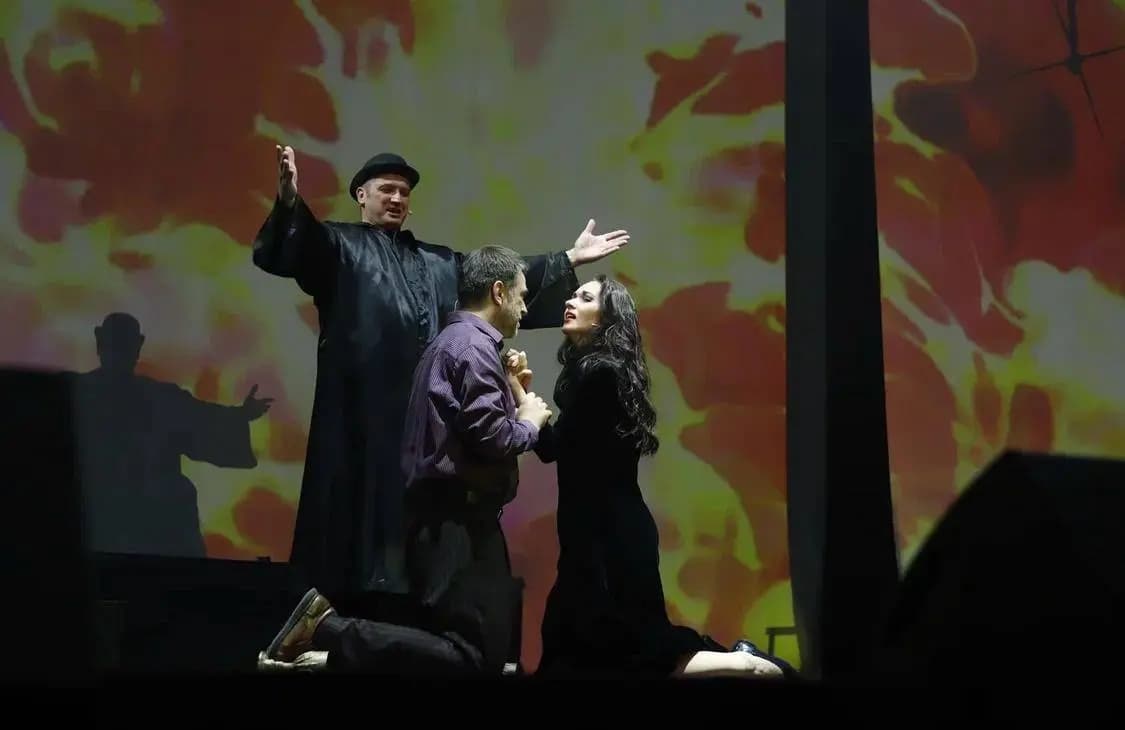 Мастер и Маргарита (ДК им. Ленсовета)