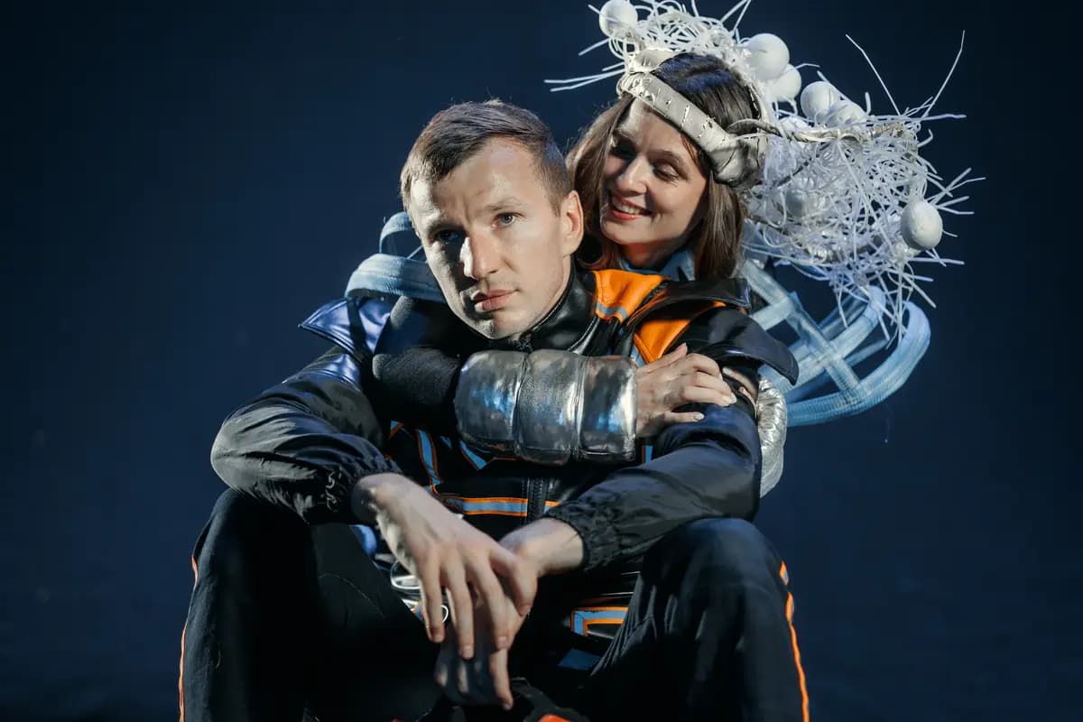 451 градус по Фаренгейту (Артист)