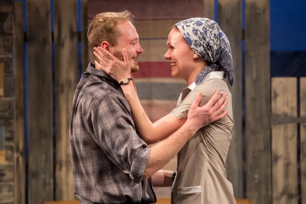 В день свадьбы (Молодёжный театр на Фонтанке)