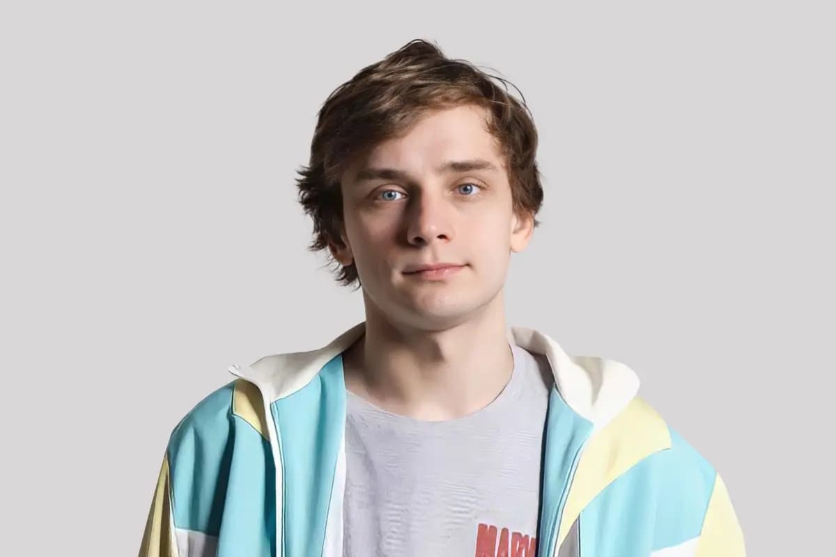 Василий Медведев (Стендап-клуб на Белинского)