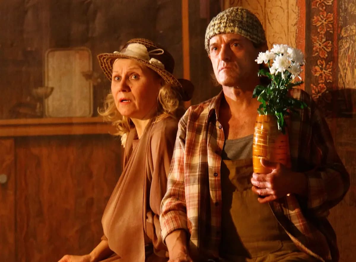 Божьи одуванчики (Русский драматический театр)