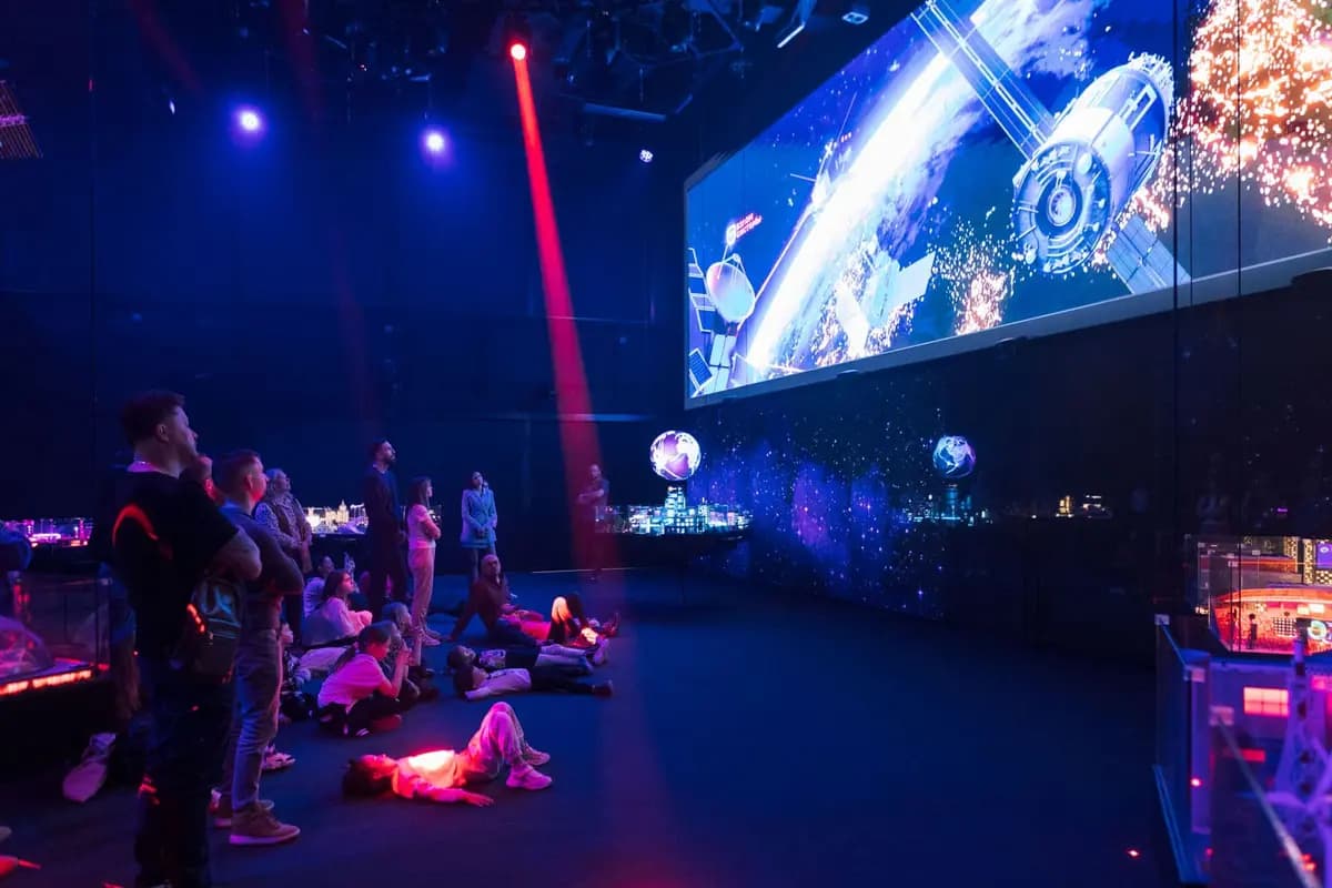 Cемейный день в Кибердоме (Кибердом)