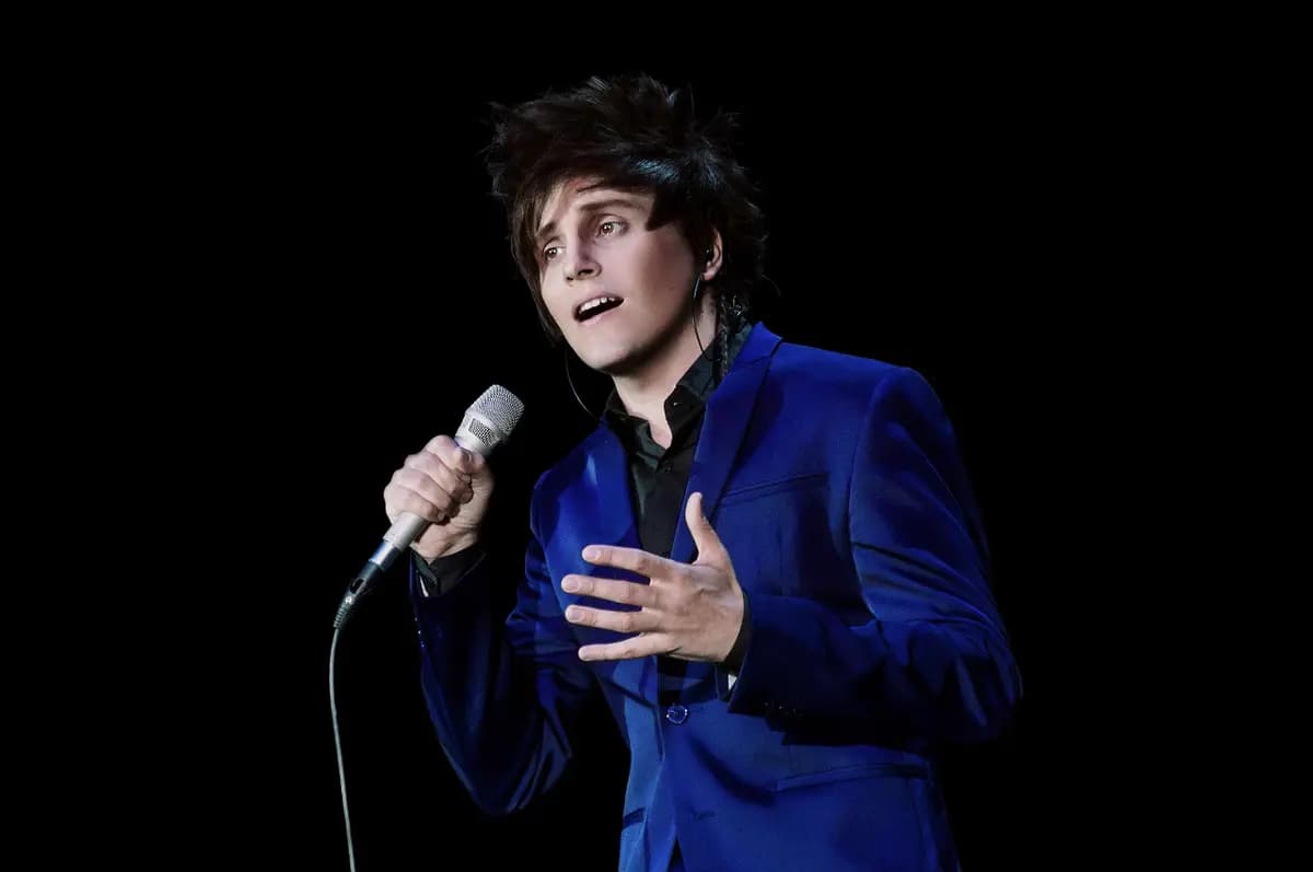 Александр Бон (Театр Вахтангова)