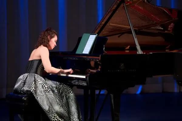 Классик-концерт. Пианист в опасности (Филармония)