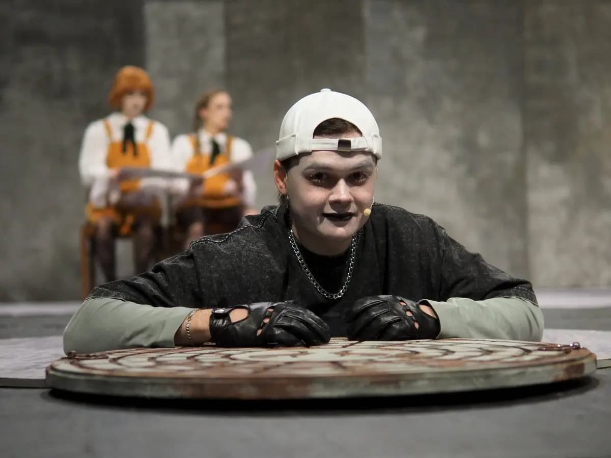 Рыжий. Честный. Влюблённый (Театр на Спасской)