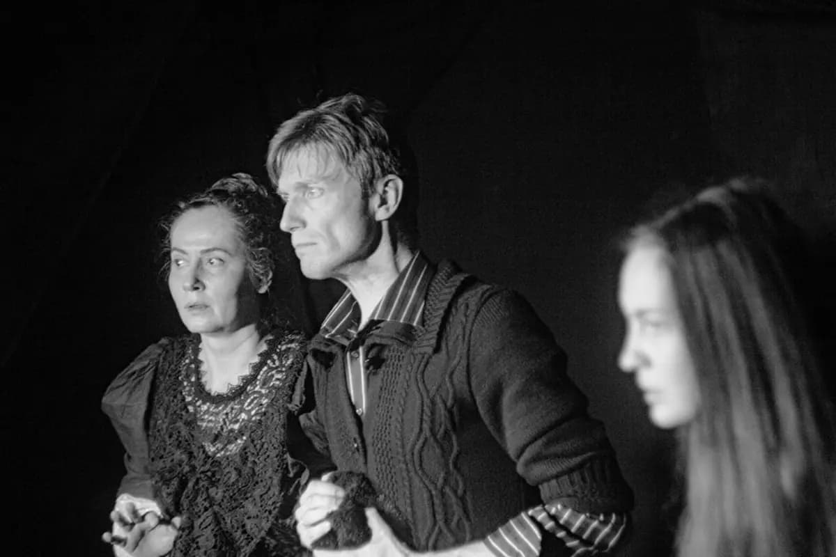 Март (Мини театр)