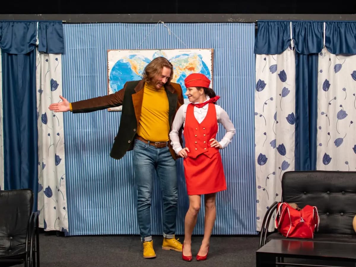 Любовь по расписанию (Театр-студия «Тургеневъ»)