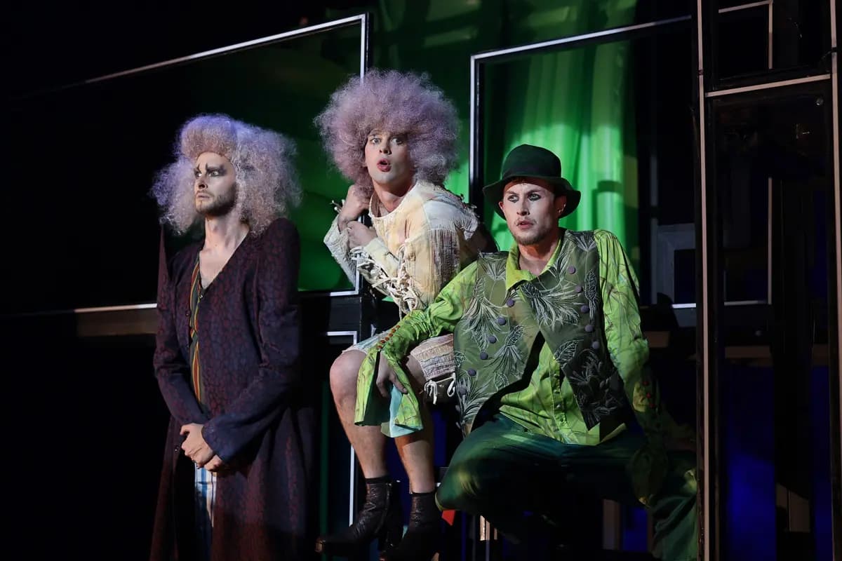 Чужой ребёнок (Театр на Таганке)