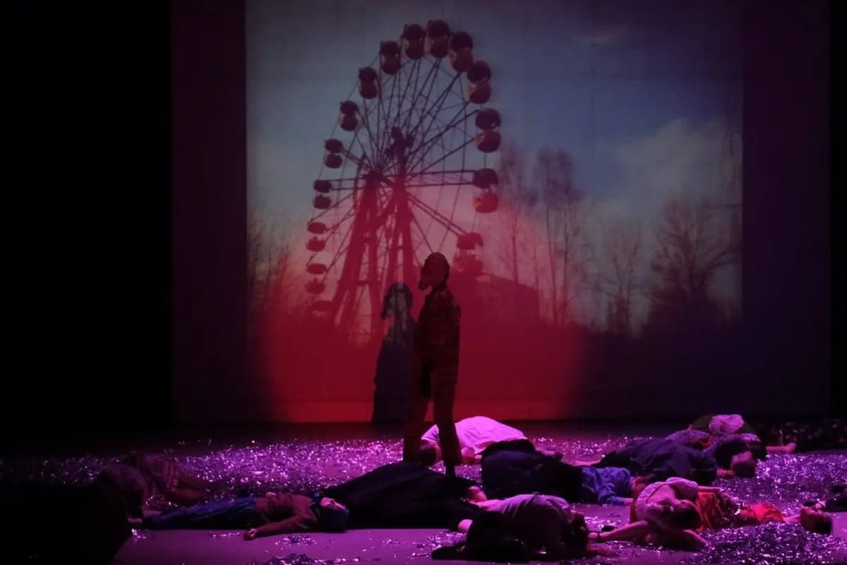 Эффект бабочки (Дворец культуры и искусств им. Красной гвардии)