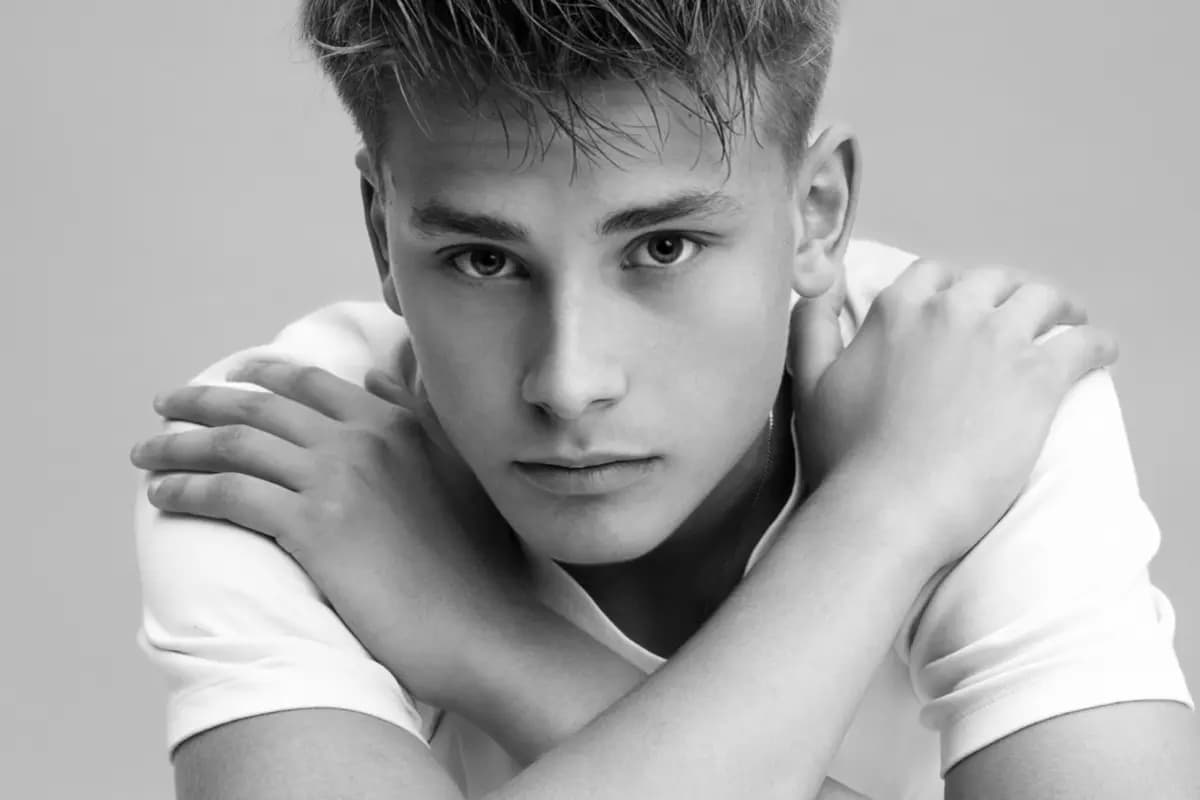 Леонардо Хенер Мендоза (Factory 3)