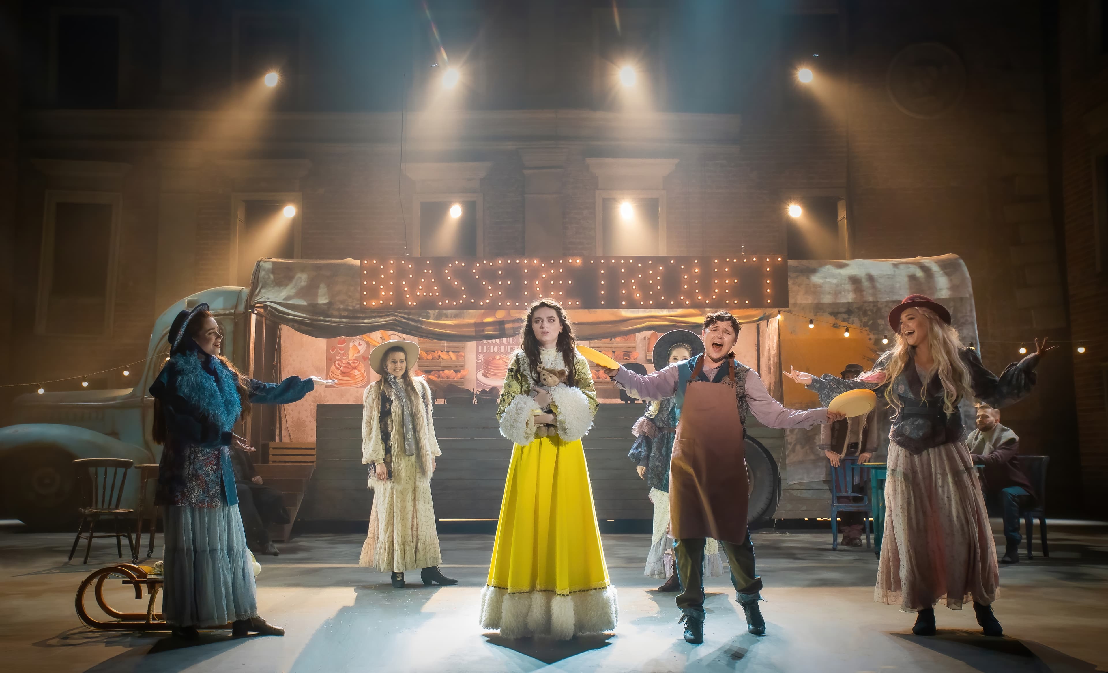 Онегин (Театр на Таганке)