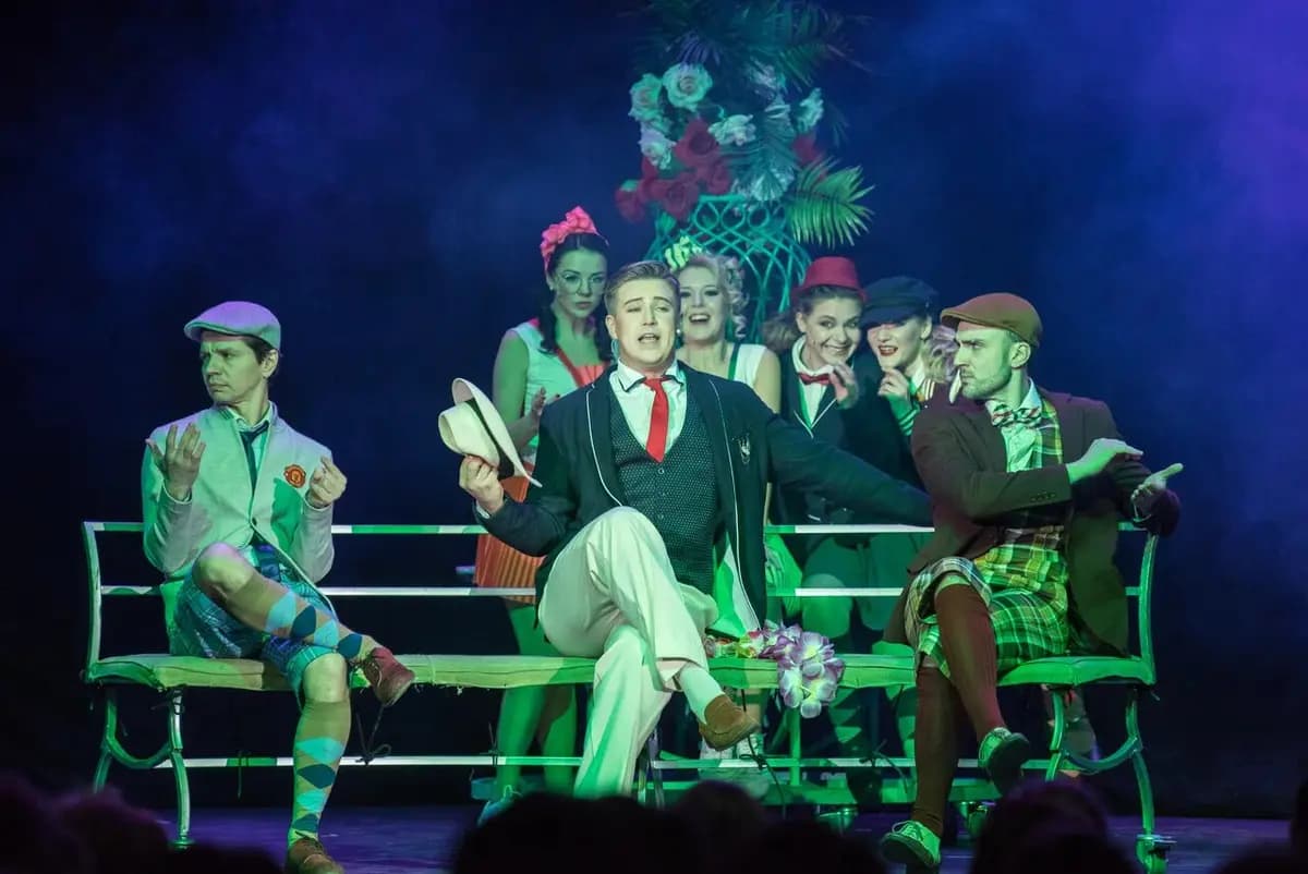 Здравствуйте, я ваша тётя! (Управа Басманного района)