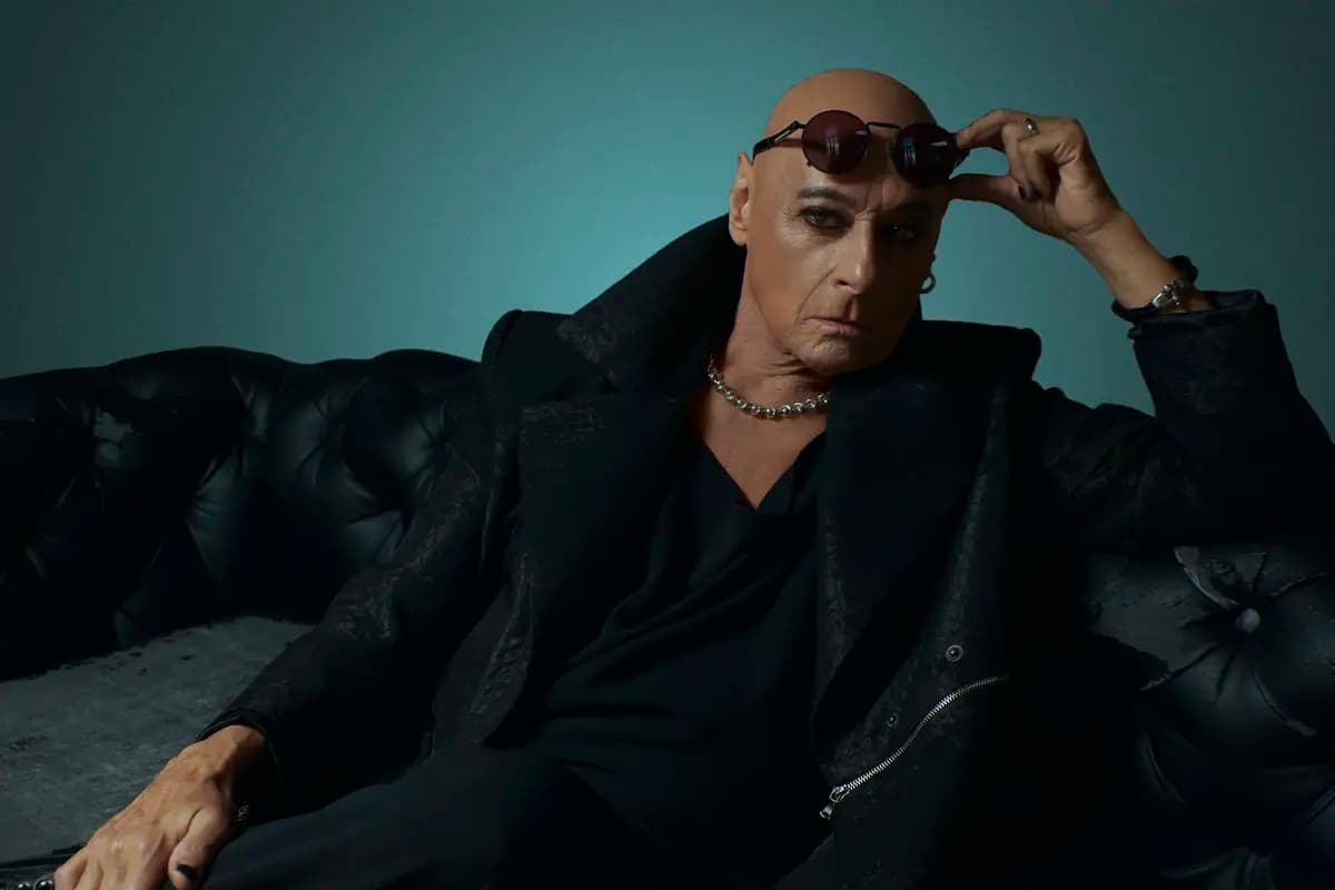 Joe Lynn Turner (Base)