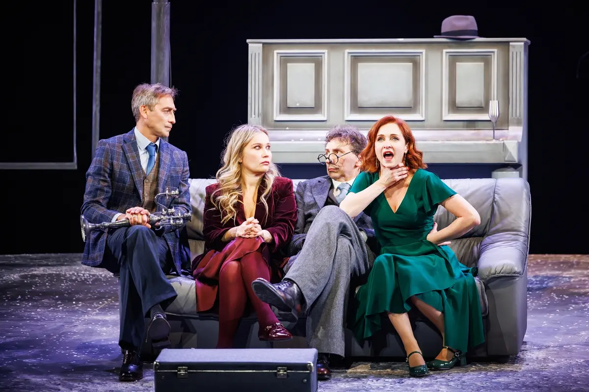 Одни во вселенной (ДК «Выборгский»)