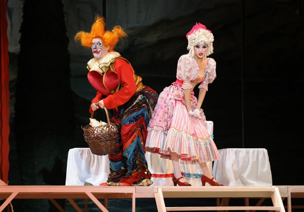 Паяцы (Музыкальный театр)