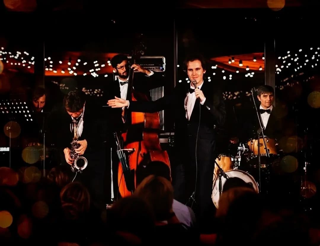 Alex Abra. Let It Snow (Союз композиторов)