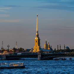 Обзорная экскурсия по Санкт-Петербургу с посещением Петропавловской крепости