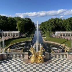 Великолепный Петергоф: Большой дворец, Малый дворец, парк, фонтаны
