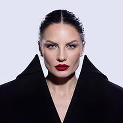 Ева Власова