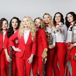 В джазе только девушки (Women's Band Ш.И.К)