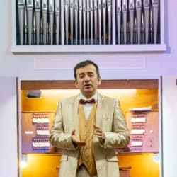 Орган танцует румбу