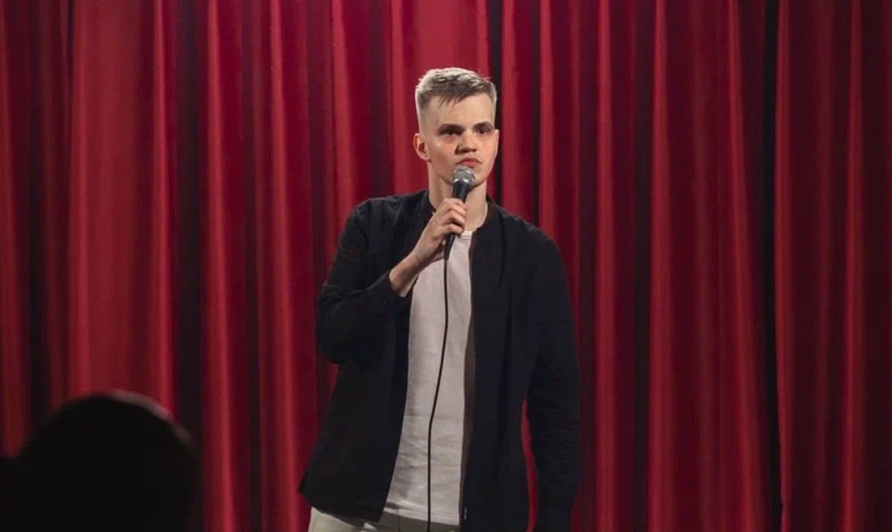 Питерский Stand Up на Белинского