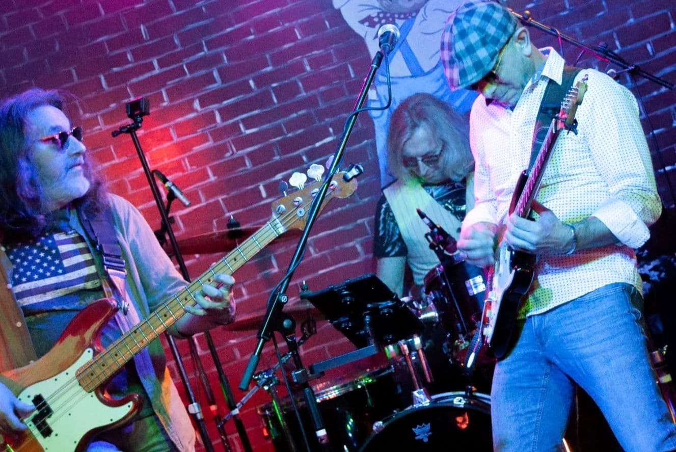 Blues Catch22