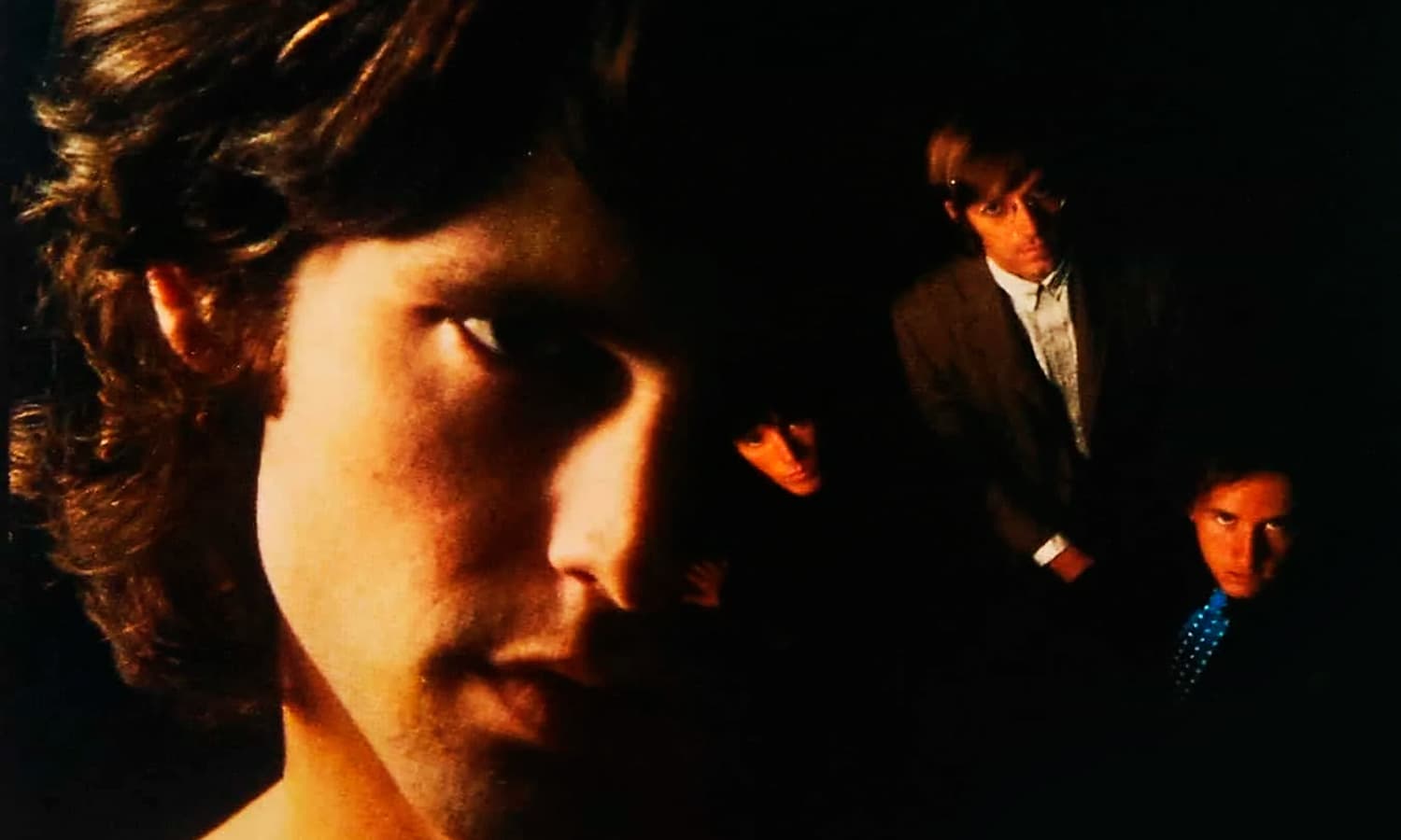 The Doors - шоу от Holy Blacksmith (Святой Кузнец)