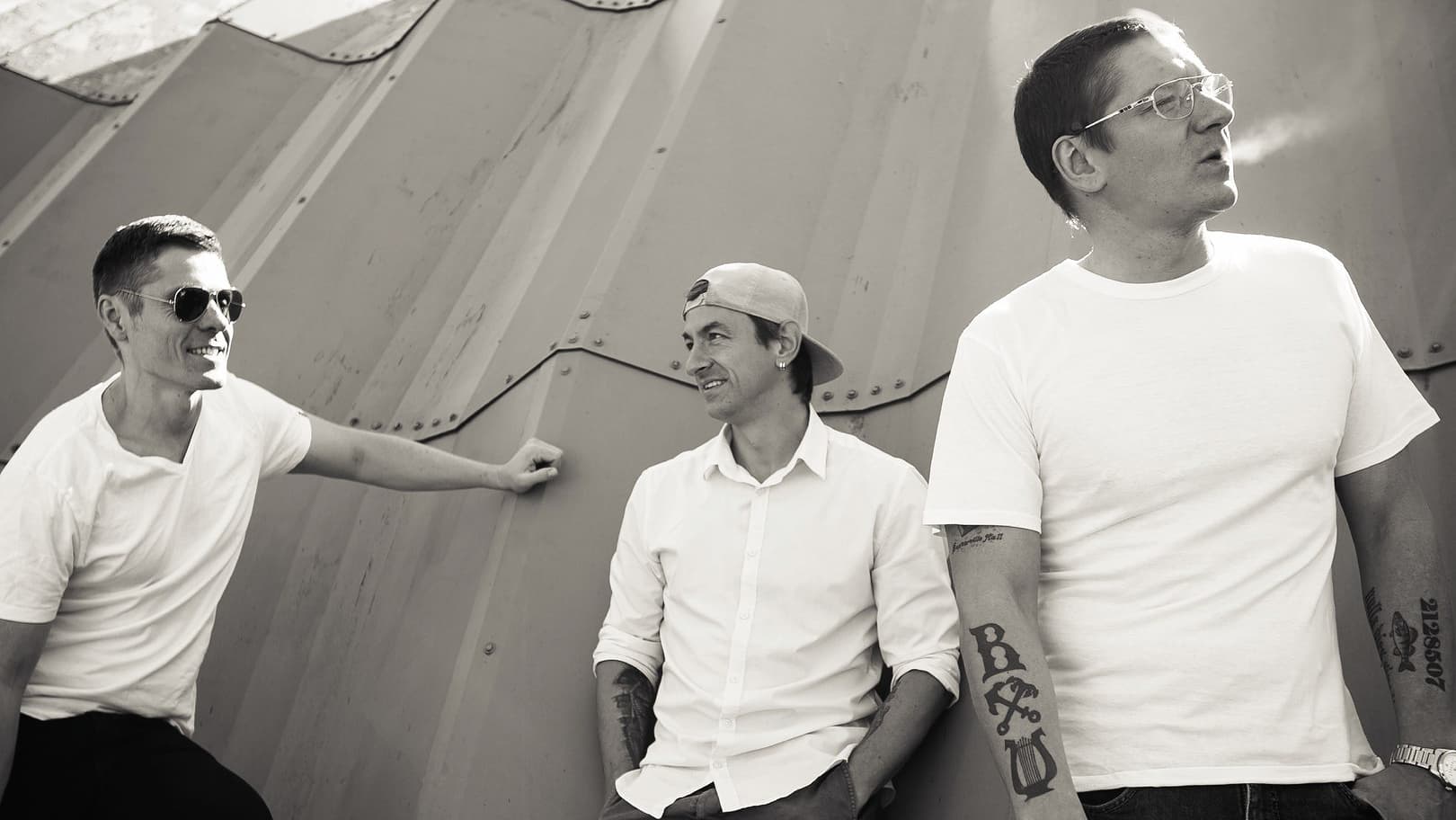 Кирпичи. И снова с вами