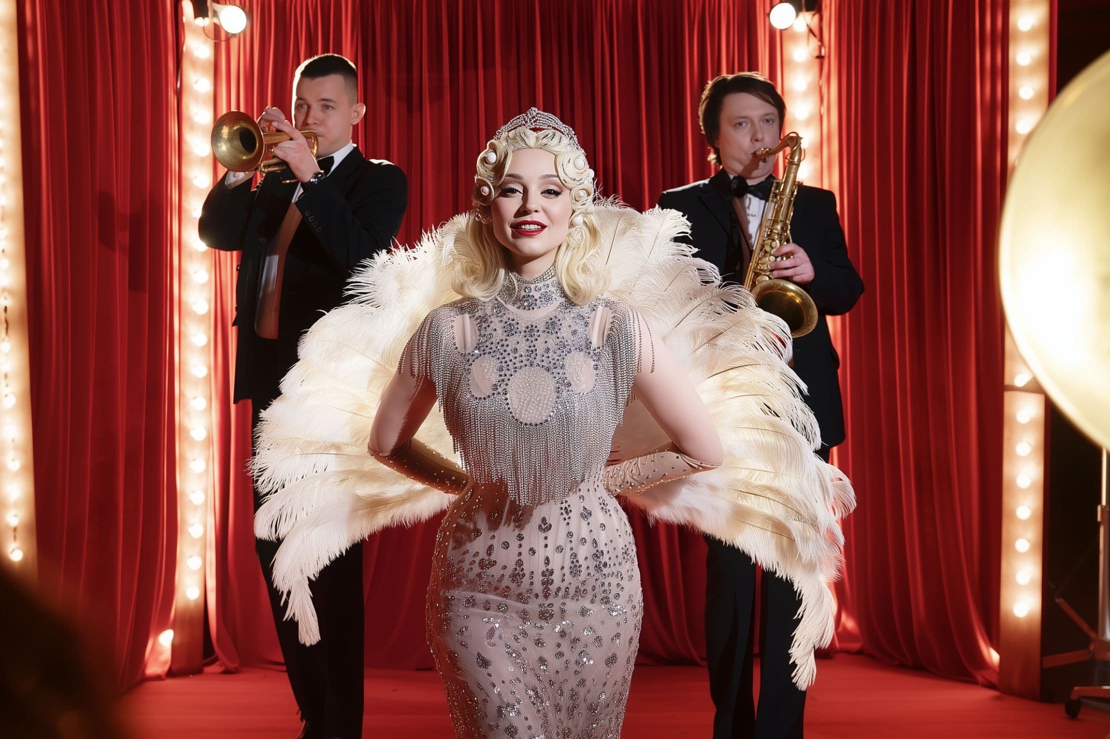 Бурлеск-шоу. Ночь в кабаре