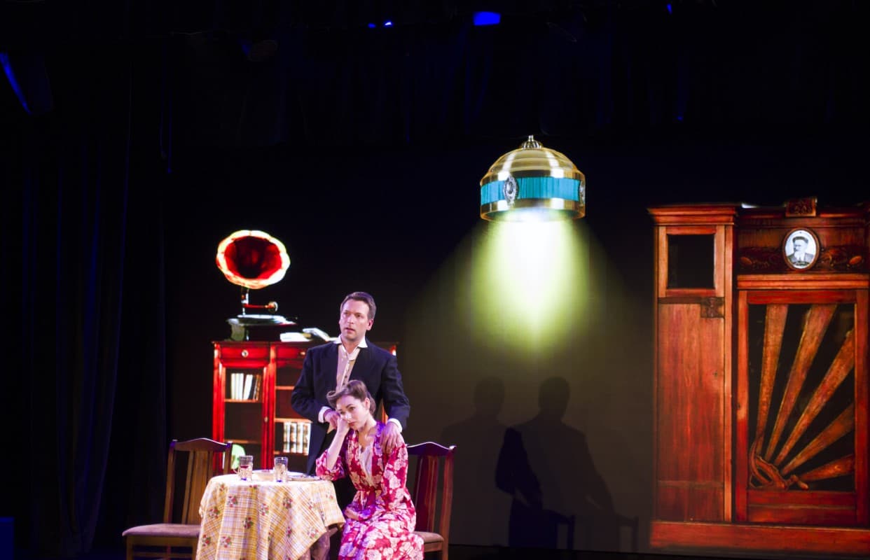 Прощай, конферансье